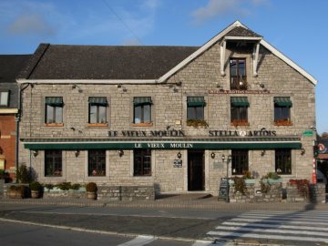 Foto van Vieux Moulin<br />Le Saint Laurent, Marche-en-Famenne, Foto: Vincent Vingerhoed, 2008 | Database Belgische molens